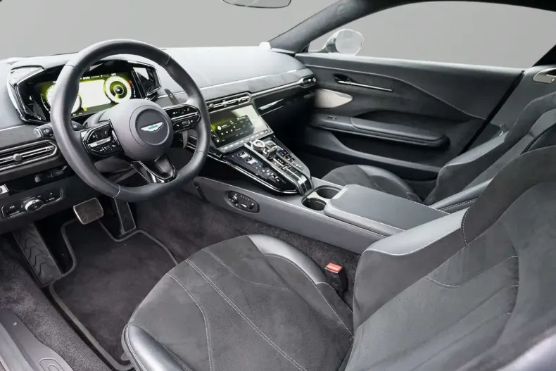 Aston Martin V8 Vantage din 2024 cu 10.000 km - oferta AST195787 - foto 18