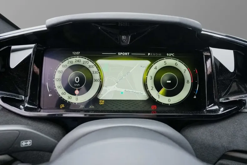 Aston Martin V8 Vantage din 2024 cu 10.000 km - oferta AST195787 - foto 22