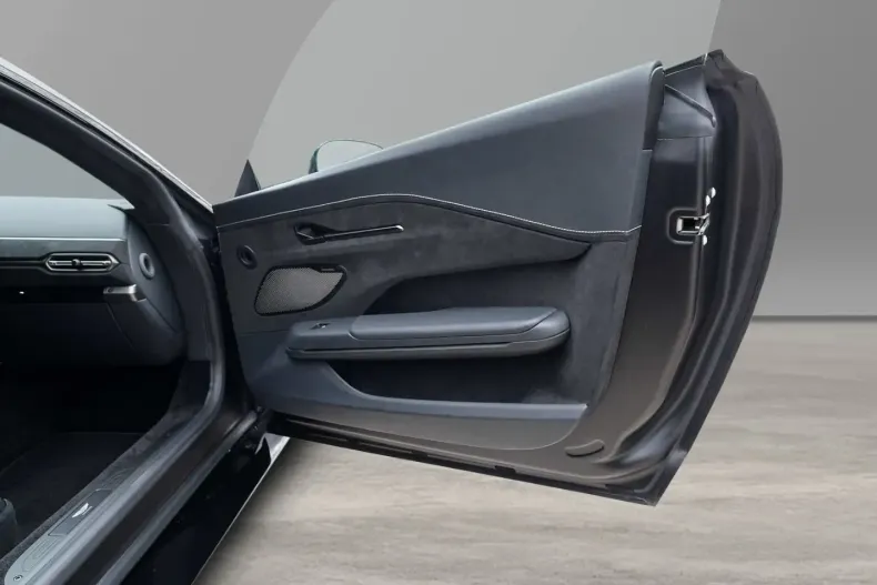 Aston Martin V8 Vantage din 2024 cu 10.000 km - oferta AST195787 - foto 27