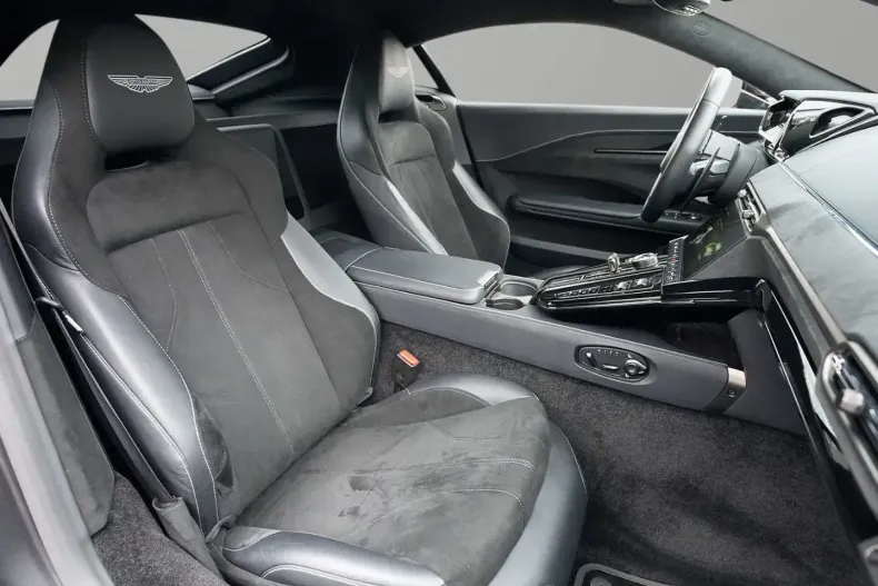 Aston Martin V8 Vantage din 2024 cu 10.000 km - oferta AST195787 - foto 29