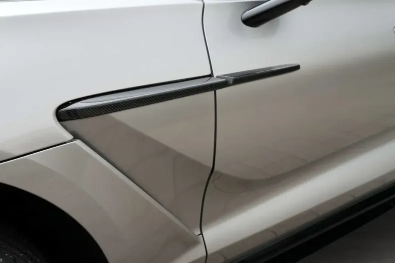 Aston Martin DBX din 2025 cu 20.000 km - oferta AST195788 - foto 13