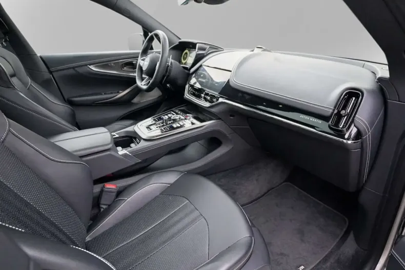 Aston Martin DBX din 2025 cu 20.000 km - oferta AST195788 - foto 39