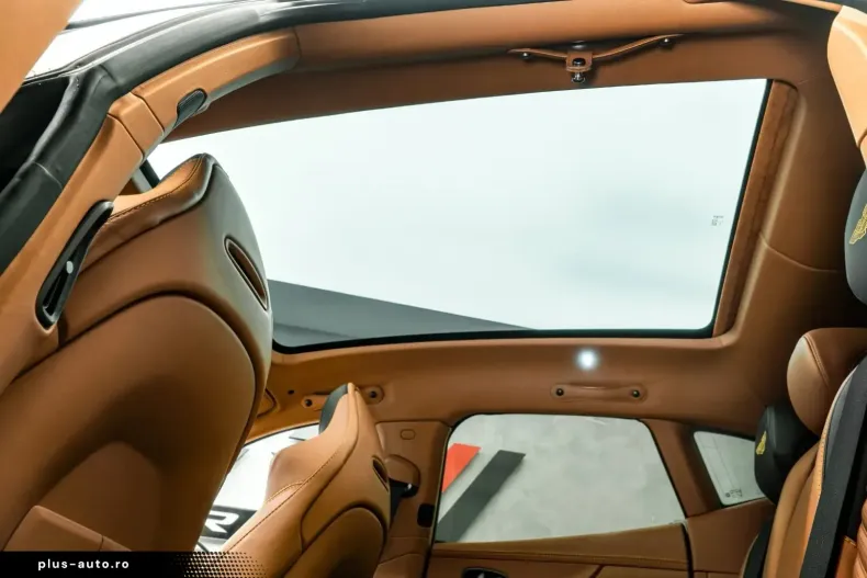 Aston Martin DBX din 2022 cu 29.000 km - oferta AST195790 - foto 16