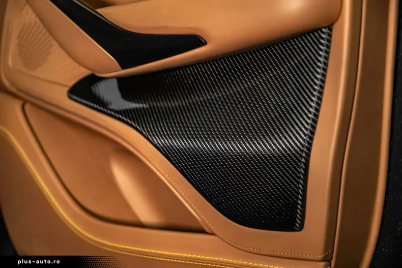 Aston Martin DBX din 2022 cu 29.000 km - oferta AST195790 - foto 19