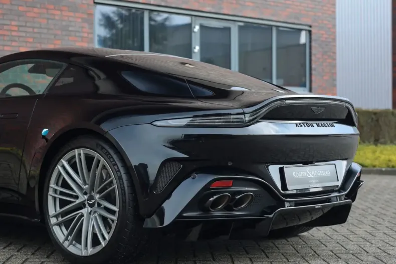 Aston Martin V8 Vantage din 2025 cu 17.076 km - oferta AST195792 - foto 10