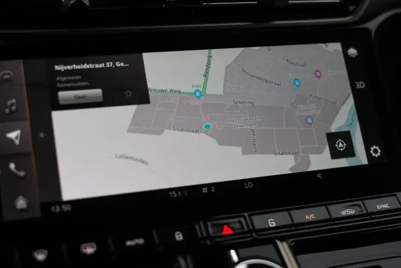 Aston Martin V8 Vantage din 2025 cu 17.076 km - oferta AST195792 - foto 42