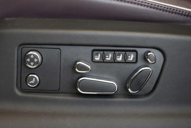 Bentley Bentayga din 2025 cu 8.900 km - oferta BEN195793 - foto 22