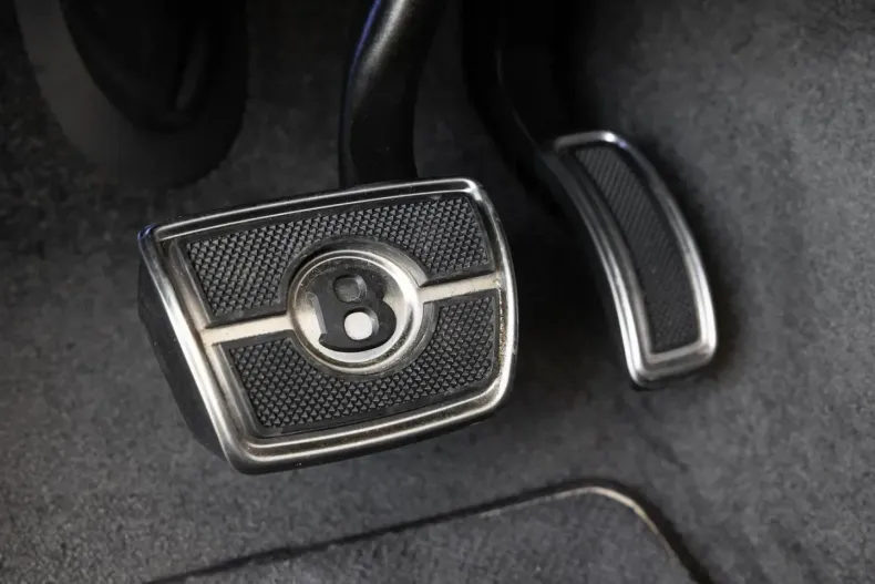 Bentley Bentayga din 2025 cu 8.900 km - oferta BEN195793 - foto 23