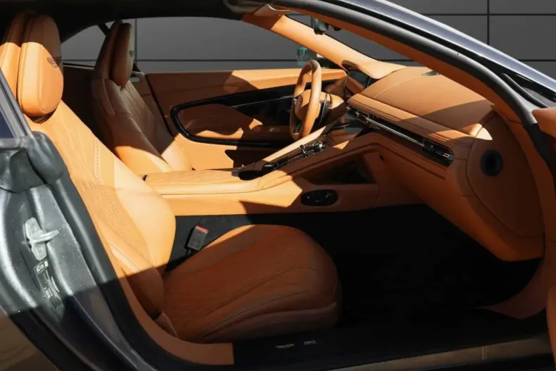 Aston Martin DB12 din 2024 cu 16.490 km - oferta AST195796 - foto 28