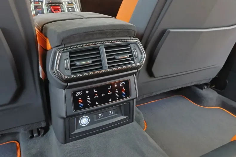 Lamborghini Urus din 2022 cu 42.640 km - oferta LAM195797 - foto 13