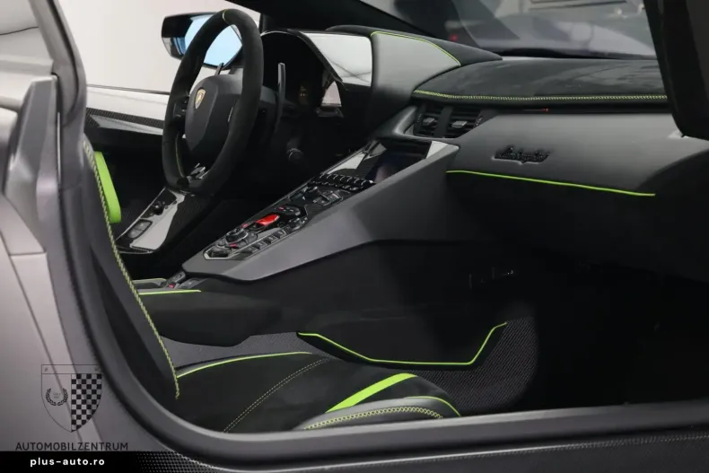 Lamborghini Aventador din 2021 cu 12.989 km - oferta LAM195800 - foto 20