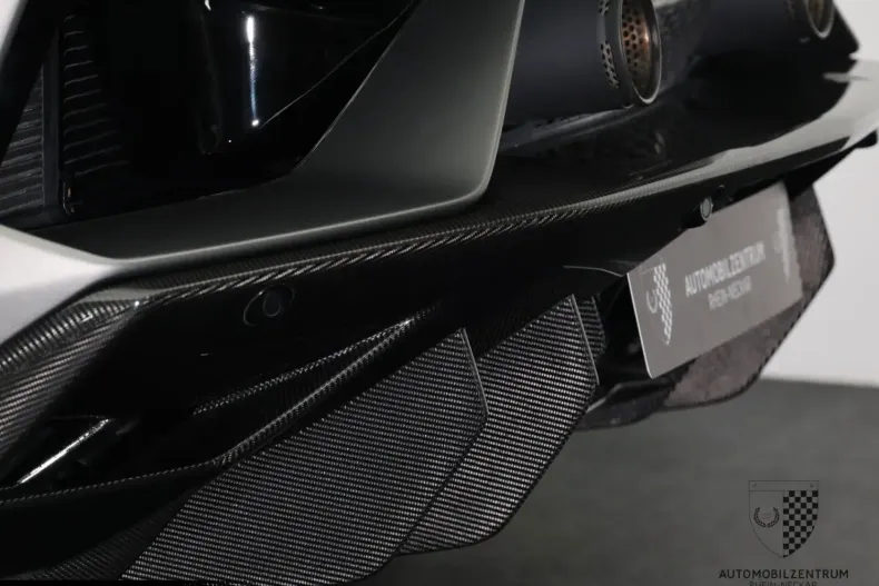 Lamborghini Aventador din 2021 cu 12.989 km - oferta LAM195800 - foto 36