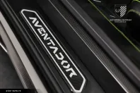 Lamborghini Aventador din 2021 cu 12.989 km - oferta LAM195800 - foto 43