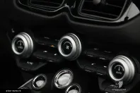 Aston Martin V8 Vantage din 2021 cu 25.234 km - oferta AST195801 - foto 20