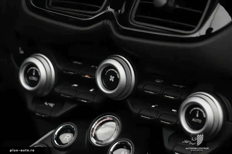 Aston Martin V8 Vantage din 2021 cu 25.234 km - oferta AST195801 - foto 20