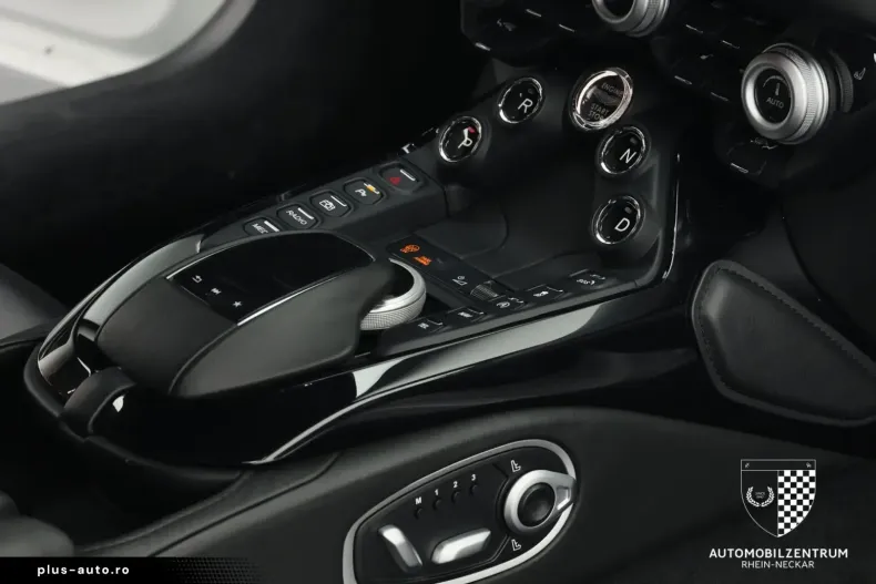 Aston Martin V8 Vantage din 2021 cu 25.234 km - oferta AST195801 - foto 21
