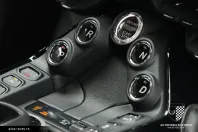 Aston Martin V8 Vantage din 2021 cu 25.234 km - oferta AST195801 - foto 23