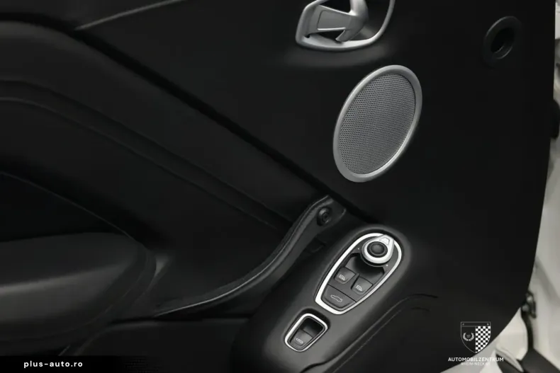 Aston Martin V8 Vantage din 2021 cu 25.234 km - oferta AST195801 - foto 28