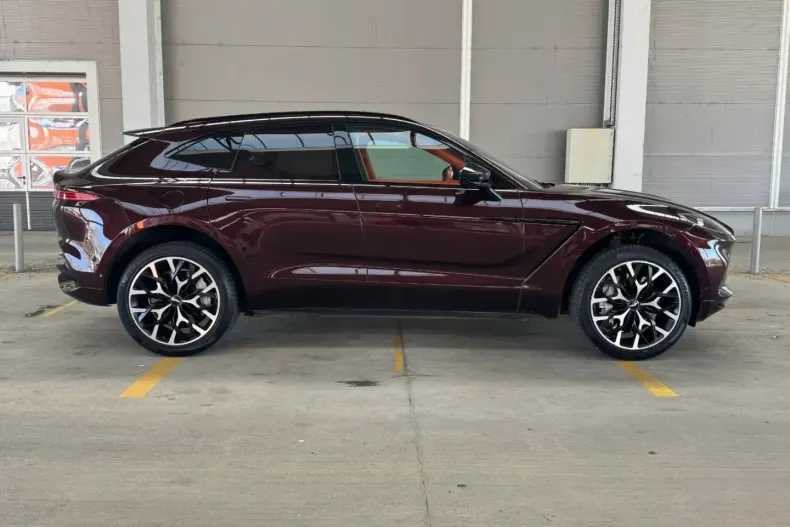 Aston Martin DBX din 2021 cu 71.000 km - oferta AST195802 - foto 5