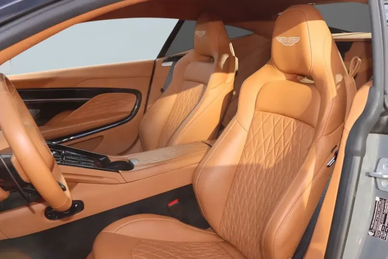 Aston Martin DB12 din 2024 cu 10.500 km - oferta AST195804 - foto 24