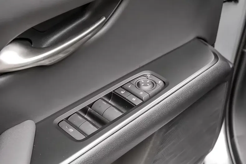 Lexus UX din 2025 cu 40 km - oferta LEX195805 - foto 21