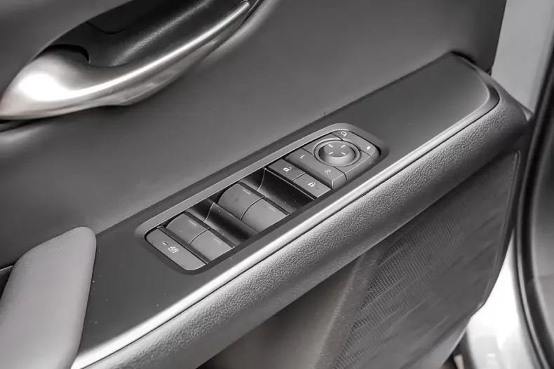 Lexus UX din 2025 cu 40 km - oferta LEX195805 - foto 23