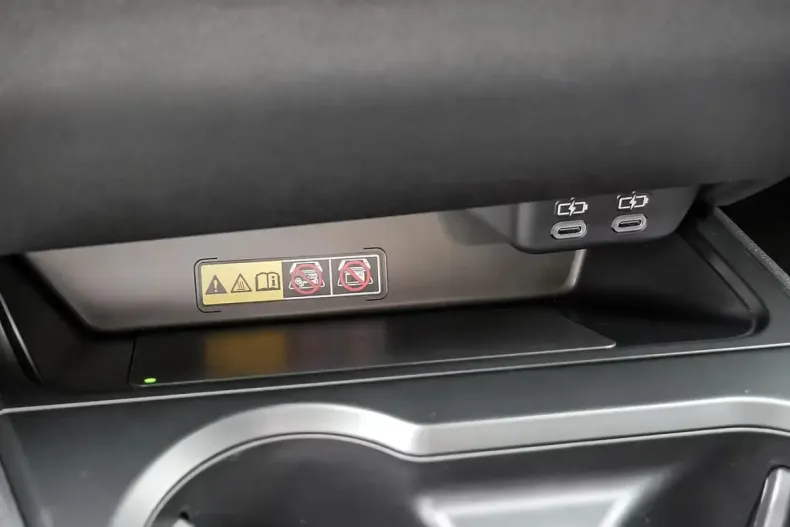 Lexus UX din 2025 cu 40 km - oferta LEX195805 - foto 25
