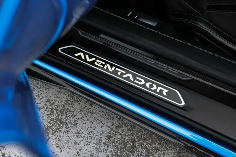 Lamborghini Revuelto din 2022 cu 37.800 km - oferta LAM195807 - foto 48