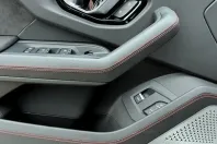 Lamborghini Urus din 2021 cu 38.745 km - oferta LAM195808 - foto 13