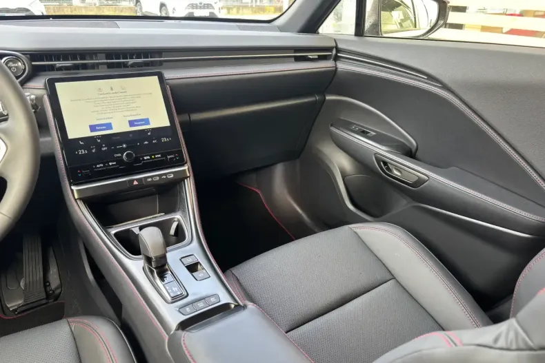 Lexus LBX din 2026 cu 5 km - oferta LEX195814 - foto 18