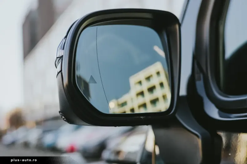 Mercedes-Benz G 63 AMG (Clasa G) din 2025 cu 8.500 km - oferta MER195815 - foto 35