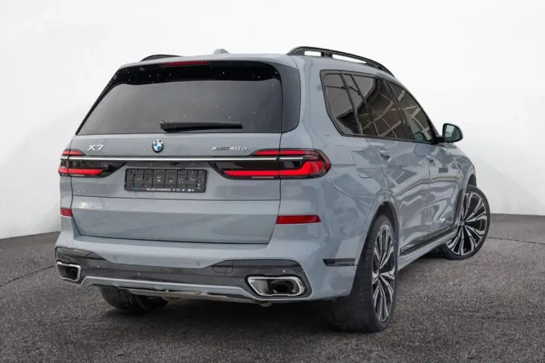 BMW X7 (Seria X) din 2025 cu 14.071 km - oferta BMW195816 - foto 3