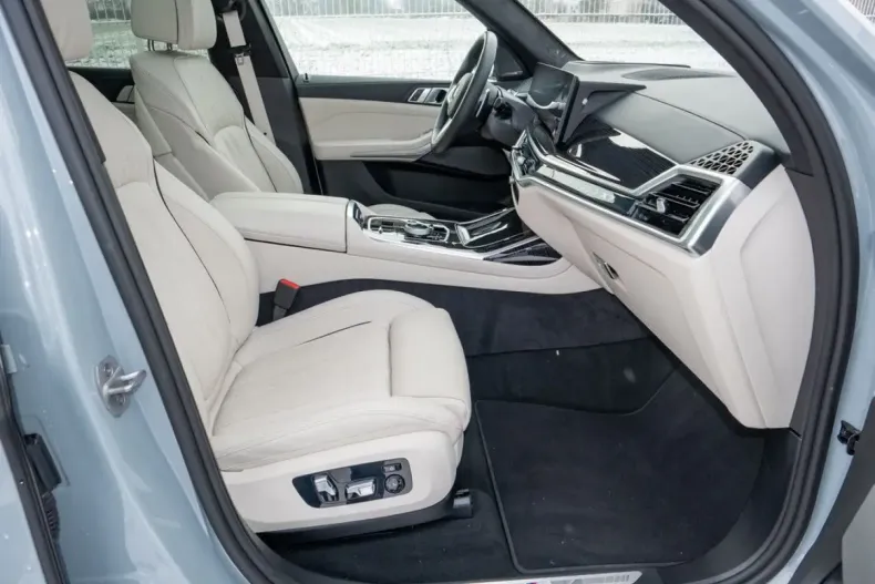 BMW X7 (Seria X) din 2025 cu 14.071 km - oferta BMW195816 - foto 7