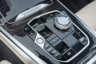 BMW X7 (Seria X) din 2025 cu 14.071 km - oferta BMW195816 - foto 14