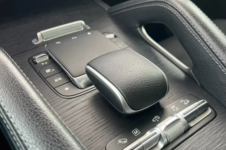 Mercedes-Benz GLS 450 (Clasa GLS) din 2024 cu 60.135 km - oferta MER195818 - foto 23