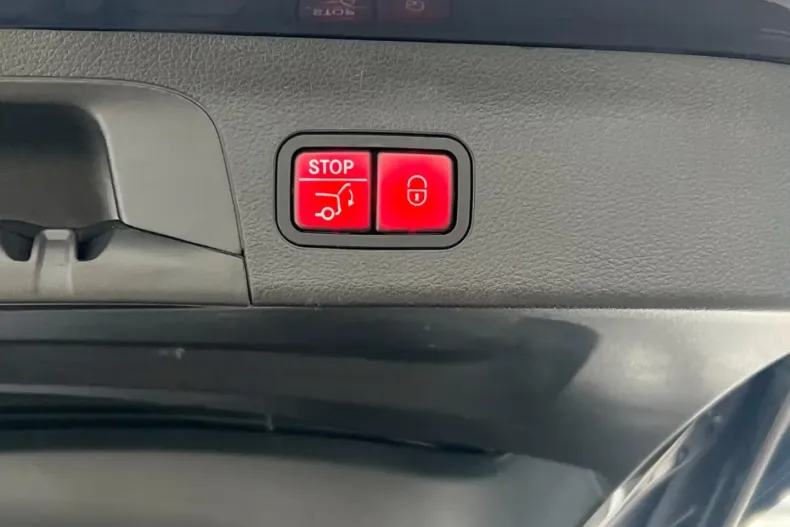 Mercedes-Benz GLS 450 (Clasa GLS) din 2024 cu 60.135 km - oferta MER195818 - foto 36