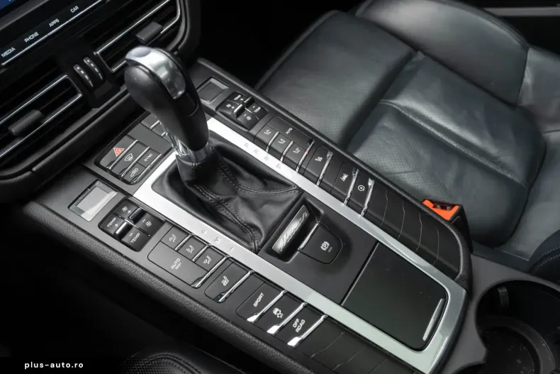 Porsche Macan din 2021 cu 65.912 km - oferta POR195820 - foto 13