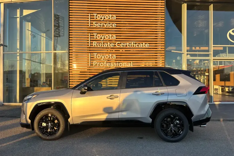 Toyota RAV4 din 2026 cu 2 km - oferta TOY195821 - foto 8