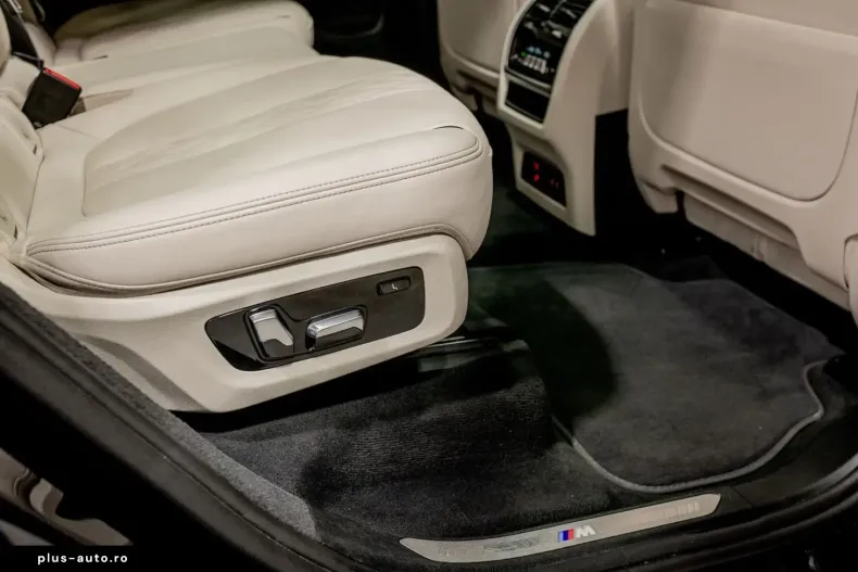 BMW X7 (Seria X) din 2023 cu 32.000 km - oferta BMW195823 - foto 12
