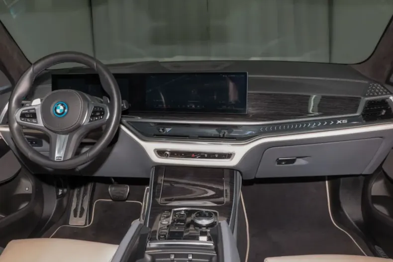 BMW X5 (Seria X) din 2024 cu 40.491 km - oferta BMW195826 - foto 13