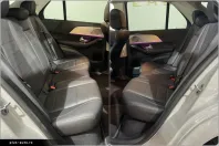 Mercedes-Benz GLE 300 (Clasa GLE) din 2025 cu 8.600 km - oferta MER195832 - foto 17