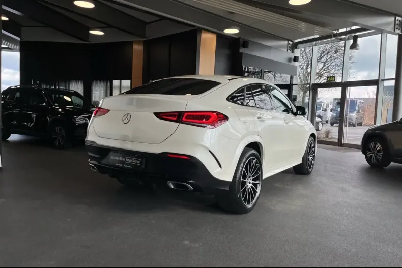 Mercedes-Benz GLE 400 (Clasa GLE) din 2023 cu 38.100 km - oferta MER195833 - foto 9