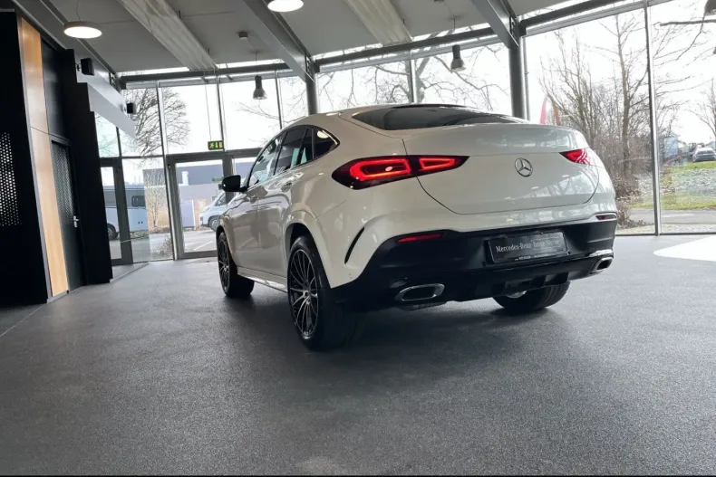 Mercedes-Benz GLE 400 (Clasa GLE) din 2023 cu 38.100 km - oferta MER195833 - foto 11