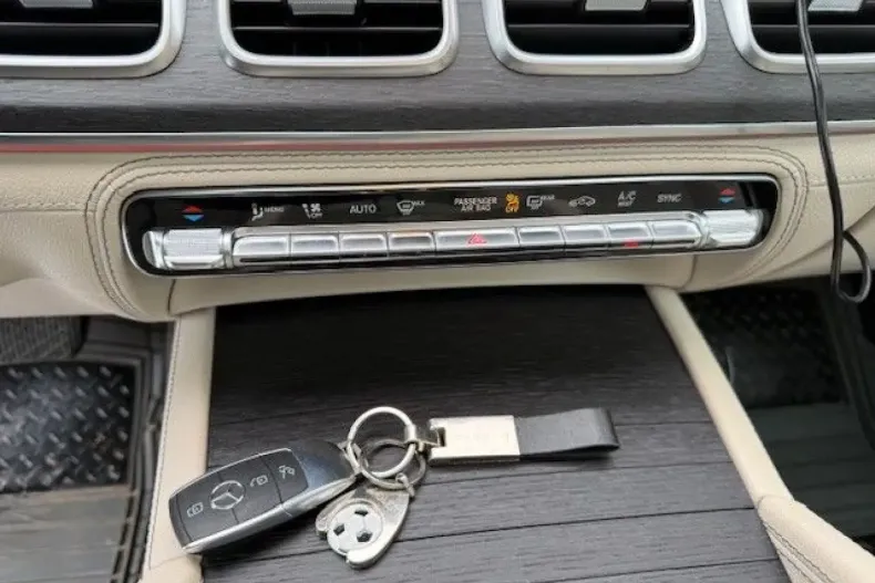 Mercedes-Benz GLE 350 (Clasa GLE) din 2024 cu 38.784 km - oferta MER195838 - foto 12