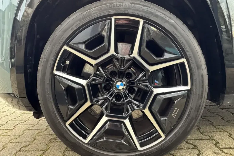 BMW XM (Seria X) din 2024 cu 23.199 km - oferta BMW195840 - foto 9