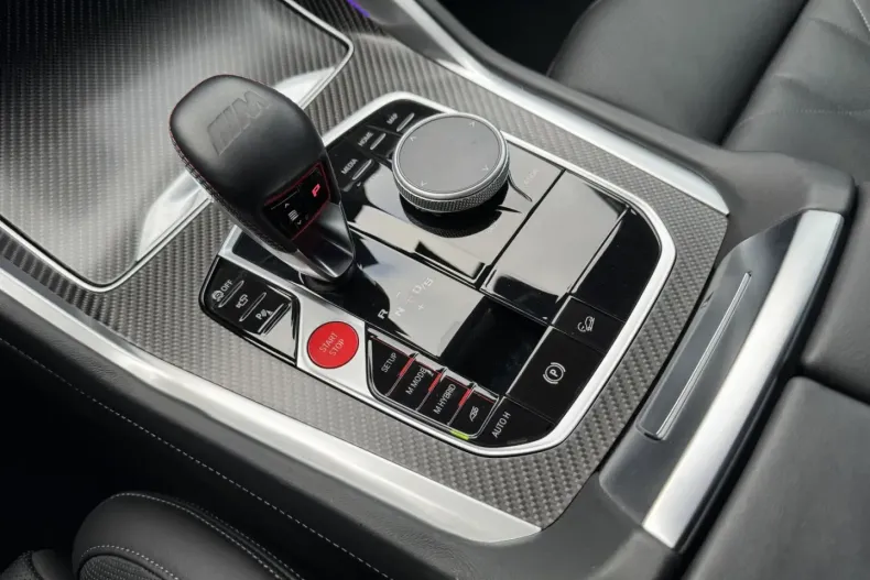 BMW XM (Seria X) din 2024 cu 23.199 km - oferta BMW195840 - foto 24