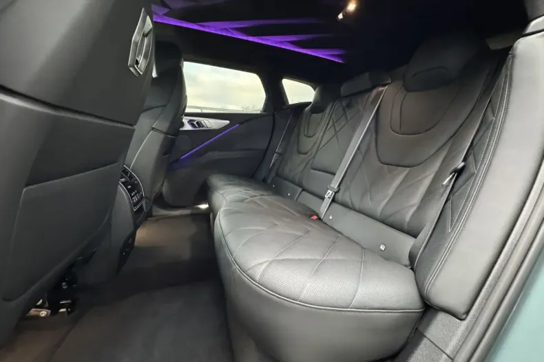 BMW XM (Seria X) din 2024 cu 23.199 km - oferta BMW195840 - foto 25