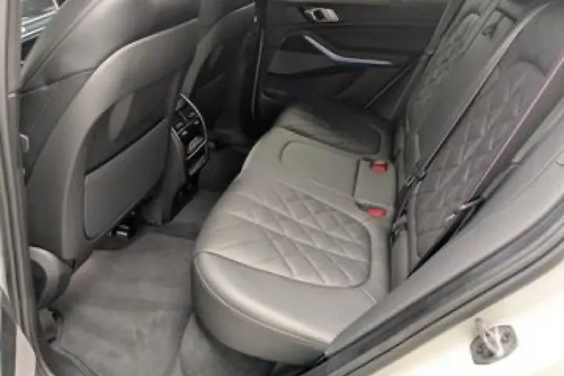 BMW X5 (Seria X) din 2023 cu 40.489 km - oferta BMW195841 - foto 15