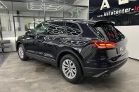 Volkswagen Touareg din 2021 cu 91.000 km - oferta VOL195843 - foto 4