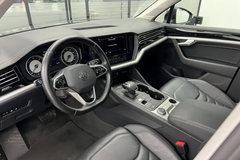 Volkswagen Touareg din 2021 cu 91.000 km - oferta VOL195843 - foto 11